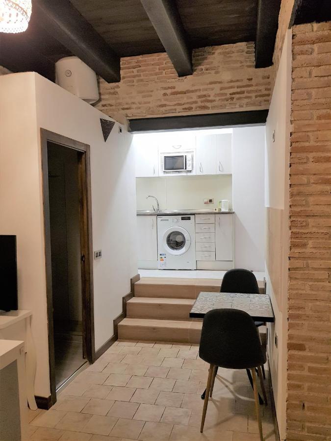 Apartamentos Alcantara Toledo Eksteriør bilde
