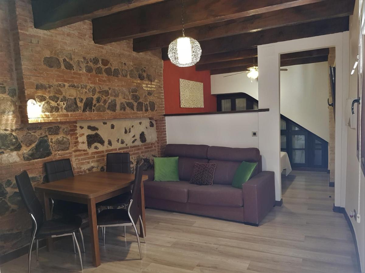 Apartamentos Alcantara Toledo Eksteriør bilde