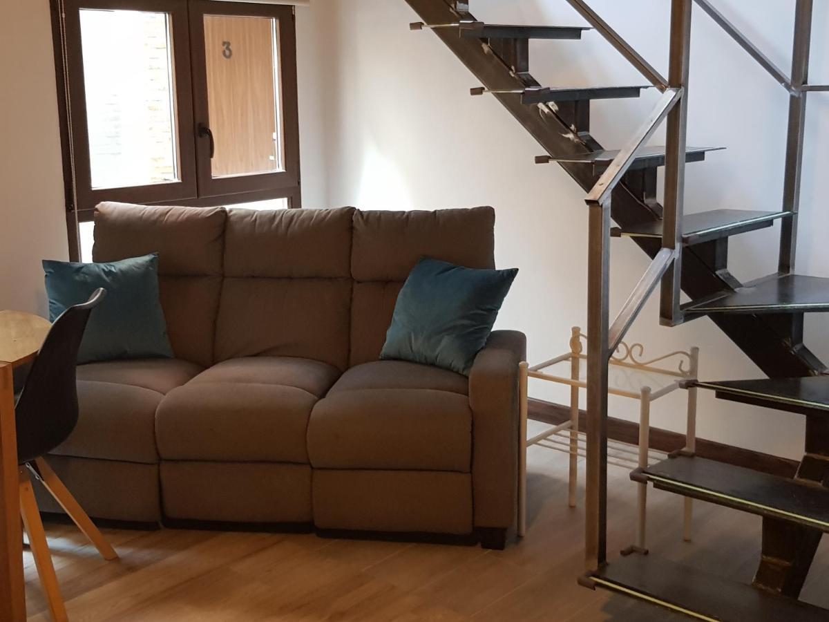 Apartamentos Alcantara Toledo Eksteriør bilde