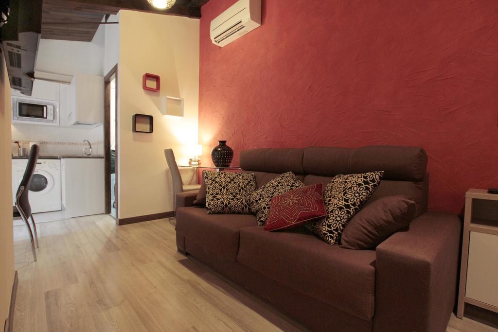 Apartamentos Alcantara Toledo Eksteriør bilde