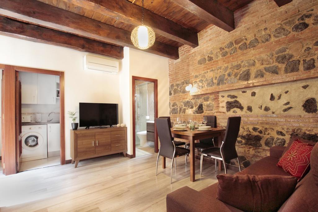 Apartamentos Alcantara Toledo Eksteriør bilde