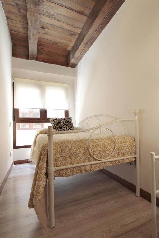 Apartamentos Alcantara Toledo Eksteriør bilde